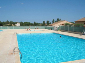 Pavillon 3 Pièces avec Jardinet, Terrasse, et Piscine - 4 Personnes, Vendres - FR-1-701-26